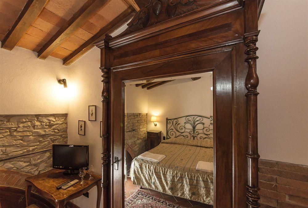 Relais Santa Cristina Guest House Radda in Chianti Bagian luar foto